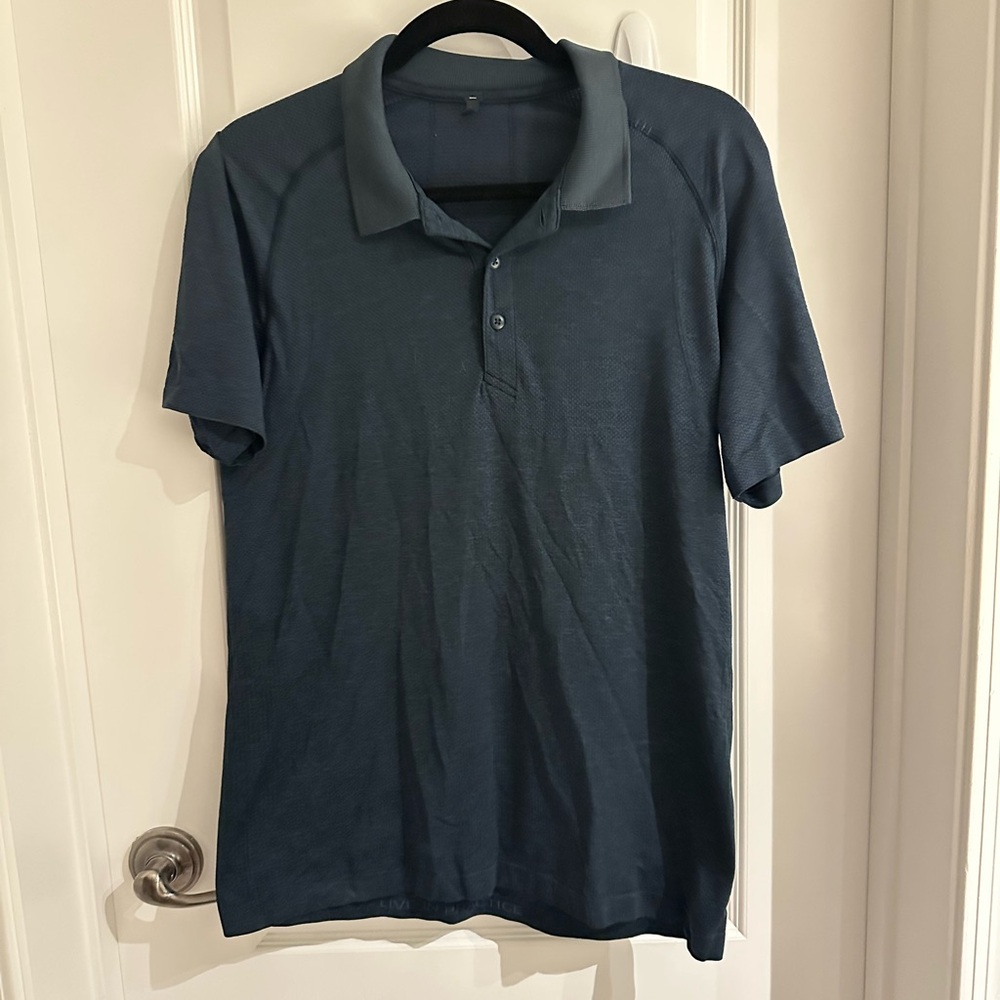 Lululemon Men's Blue Polo Shirt